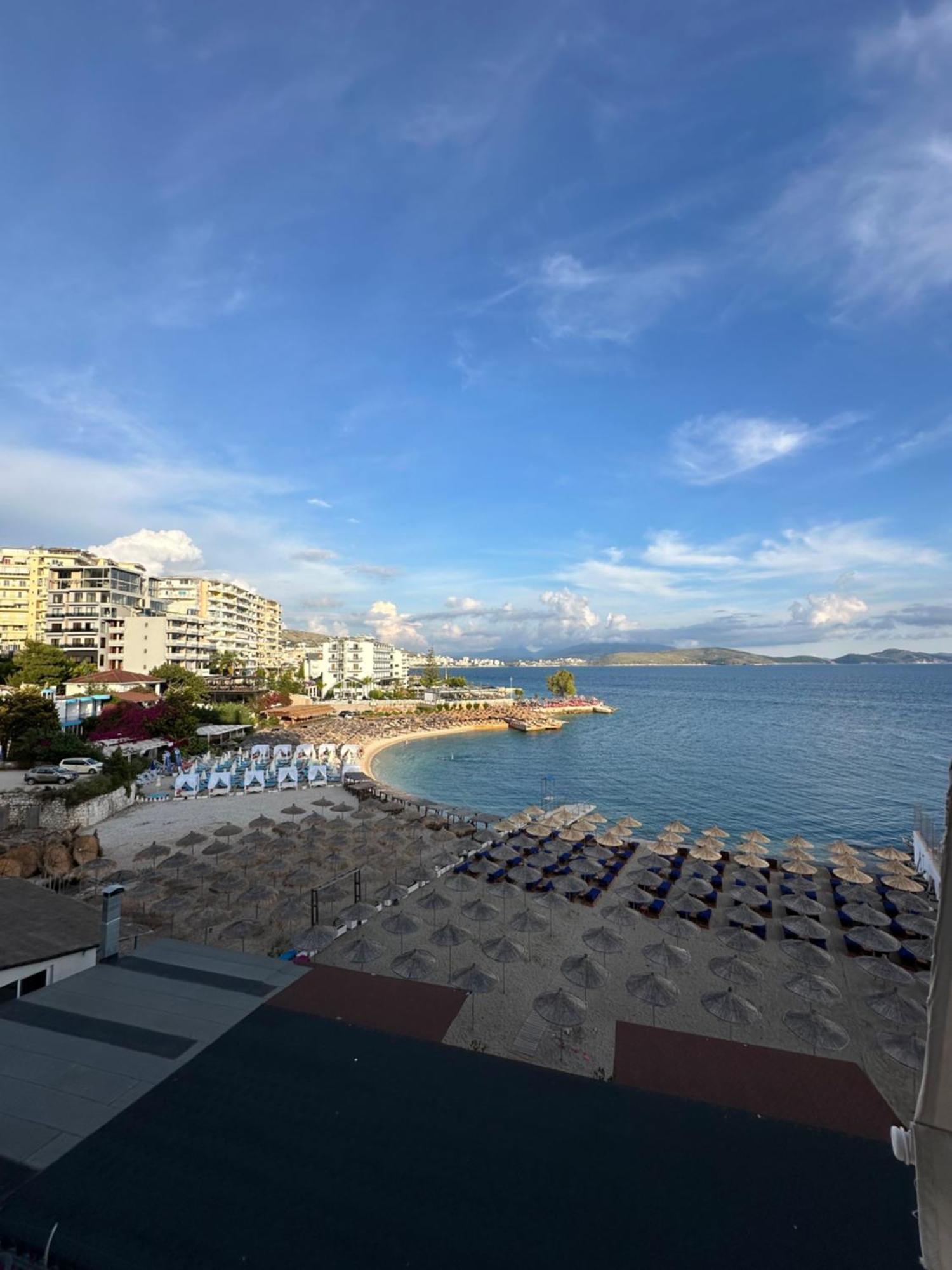 Aqua Apartments Seaview Саранде Екстериор снимка