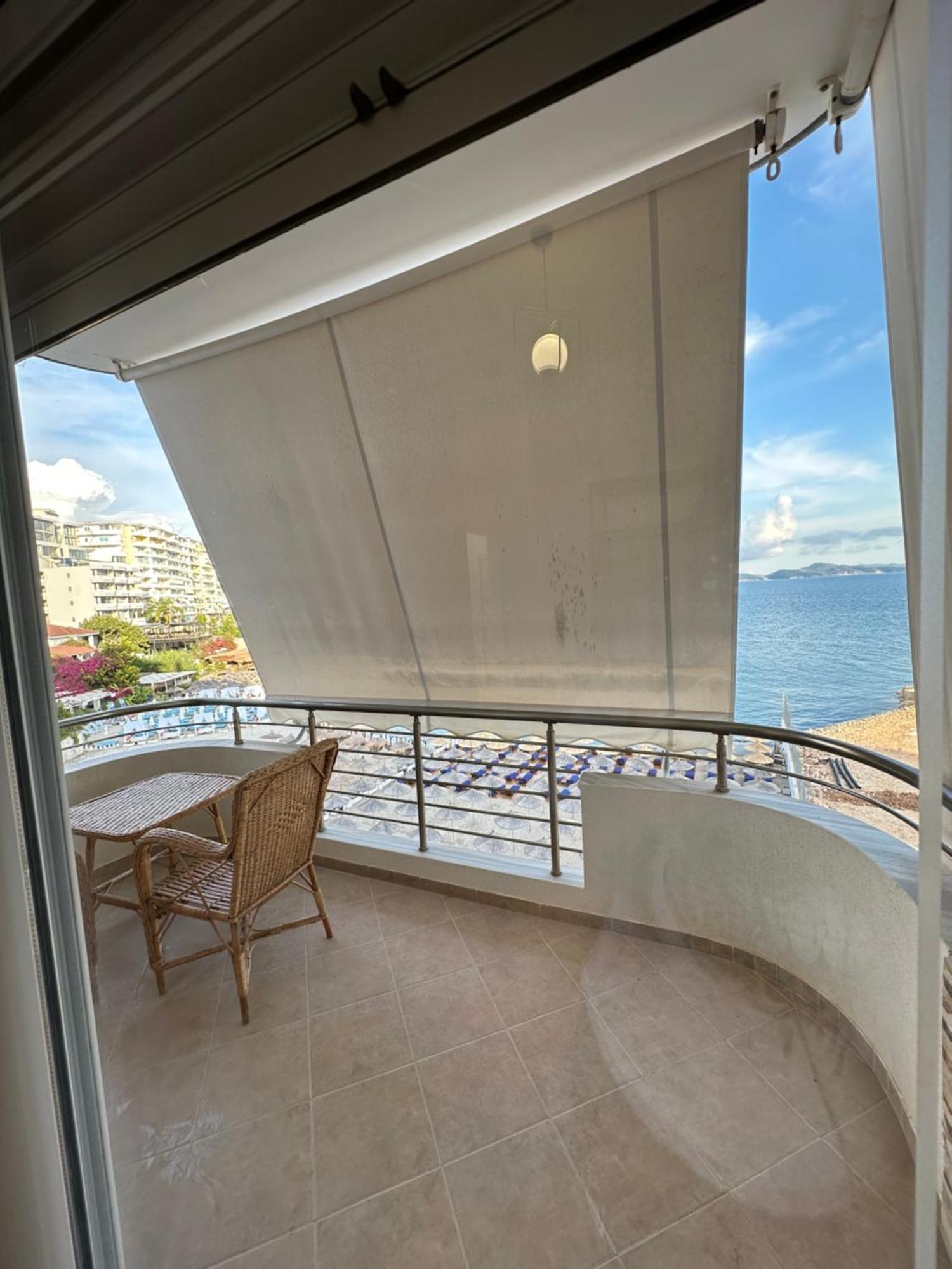 Aqua Apartments Seaview Саранде Екстериор снимка