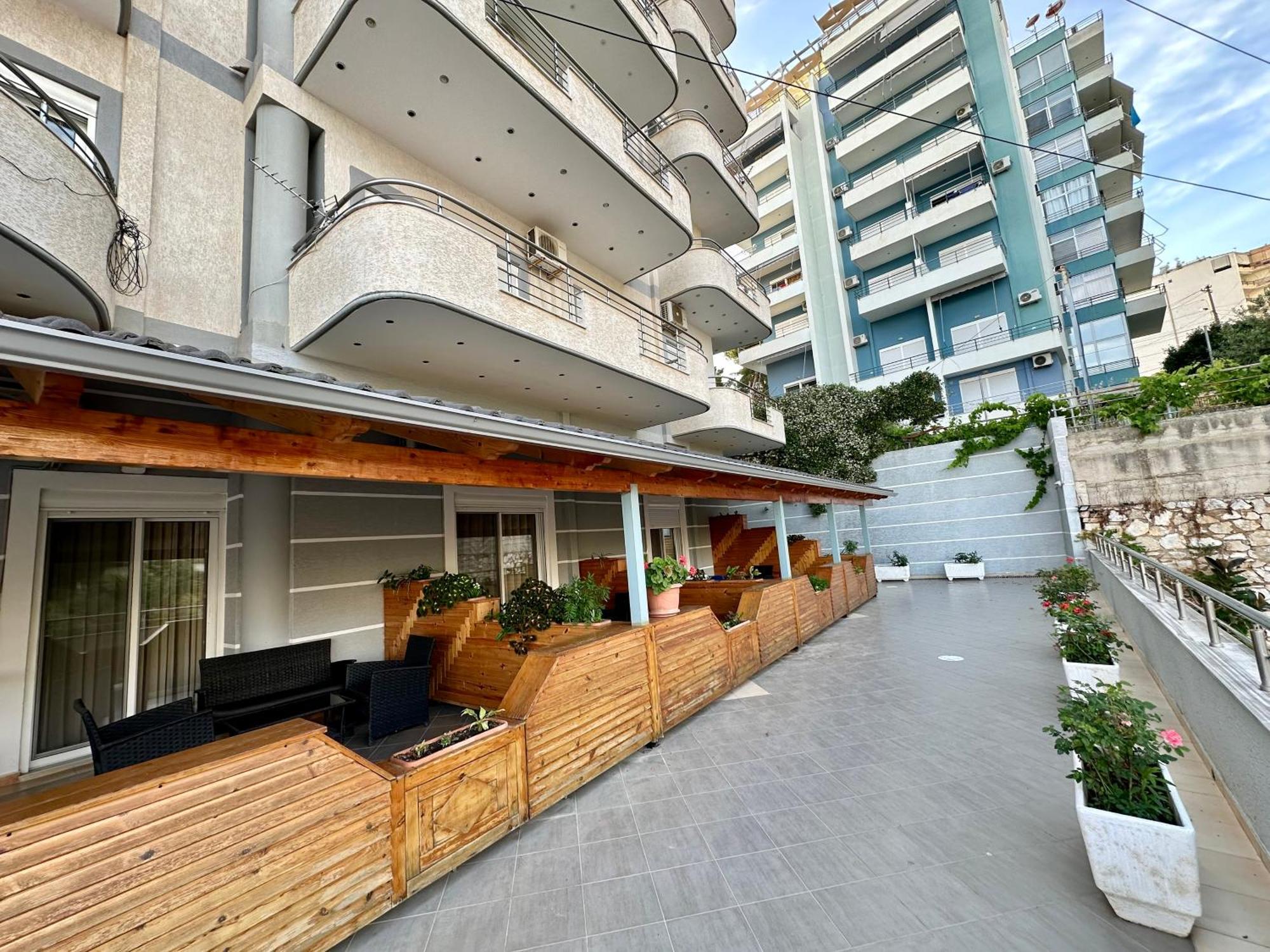 Aqua Apartments Seaview Саранде Екстериор снимка