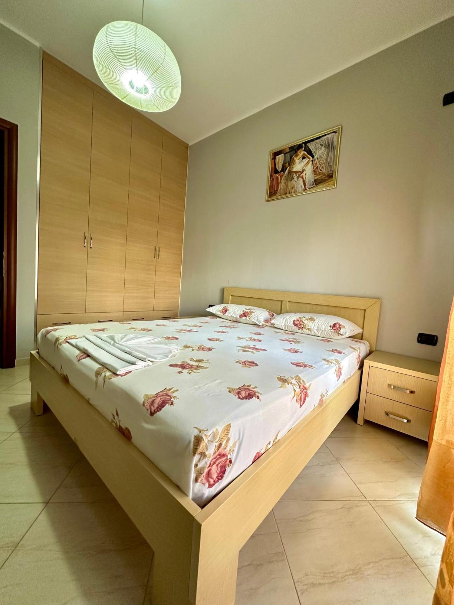 Aqua Apartments Seaview Саранде Екстериор снимка