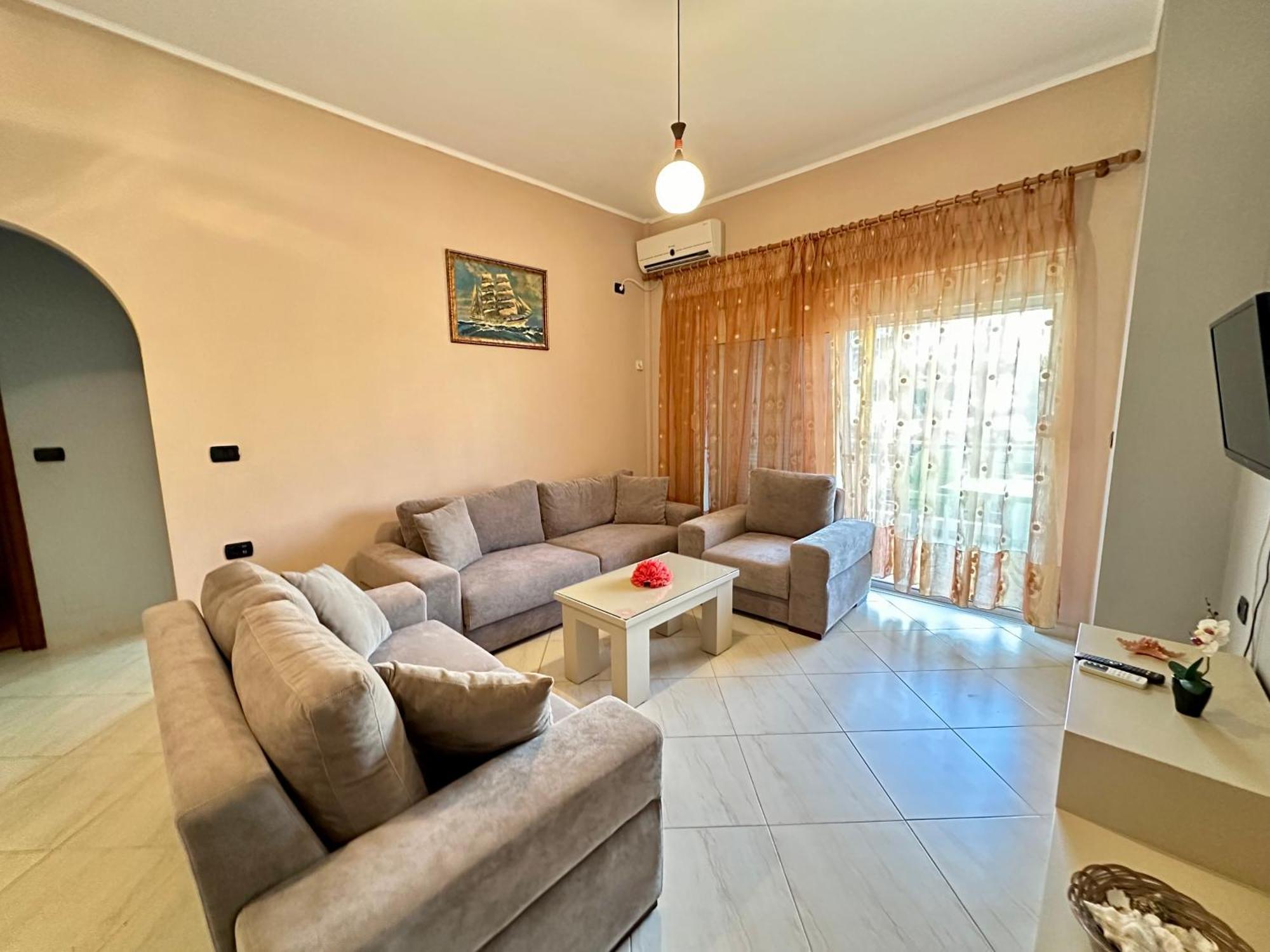 Aqua Apartments Seaview Саранде Екстериор снимка